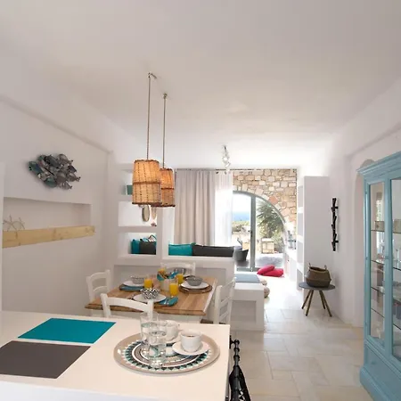 Chic Designed House With 2 Bedrooms In Paros Drios