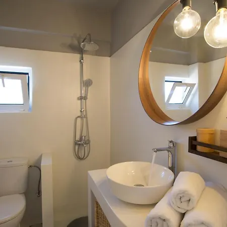 Chic Designed House With 2 Bedrooms In Paros Holiday home