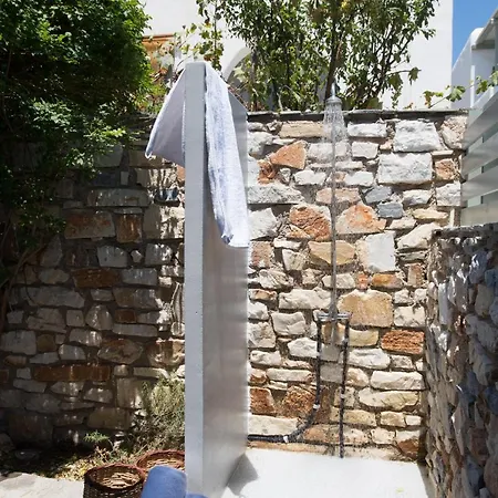 Chic Designed House With 2 Bedrooms In Paros Holiday home