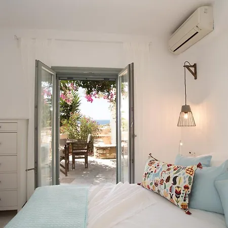 Chic Designed House With 2 Bedrooms In Paros Drios